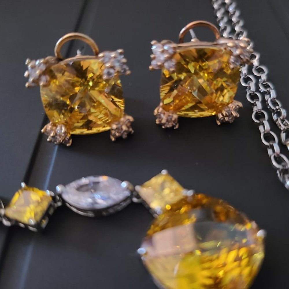 Jewelry set